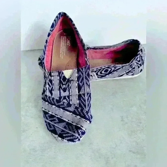 Toms Alpargata Canvas Shoes Womens Size W8 Black Gray Aztec Casual Slip On​ - Picture 1 of 9